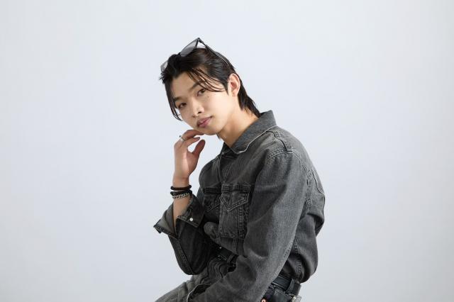 安田泰斗