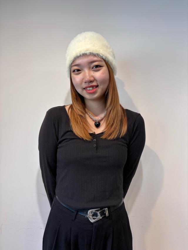 阿部史奈