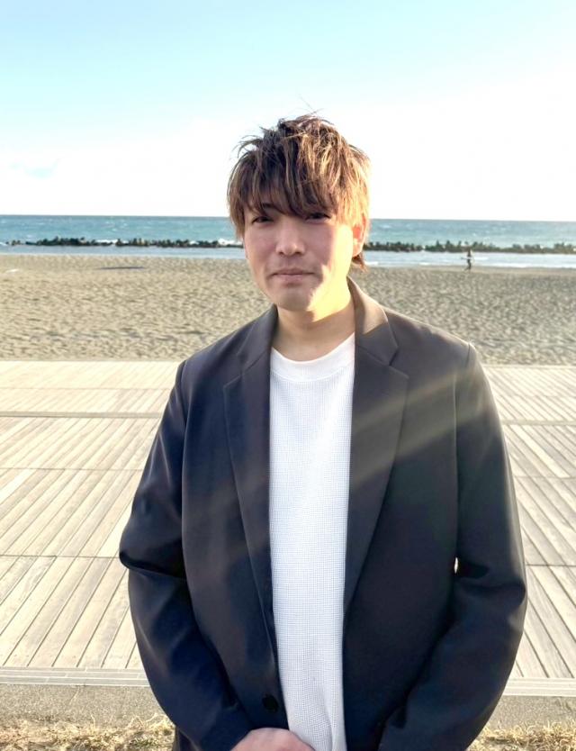 高橋 明由武