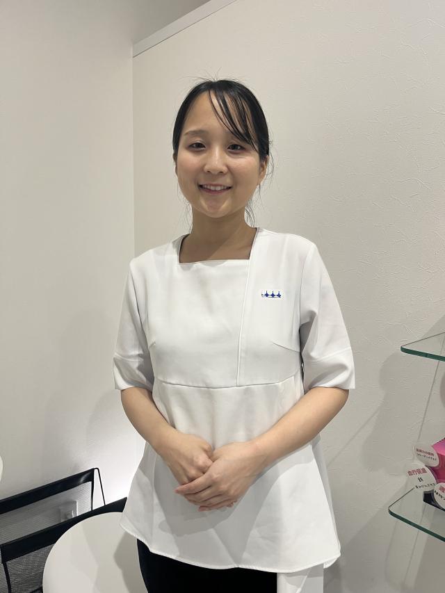 井出優衣