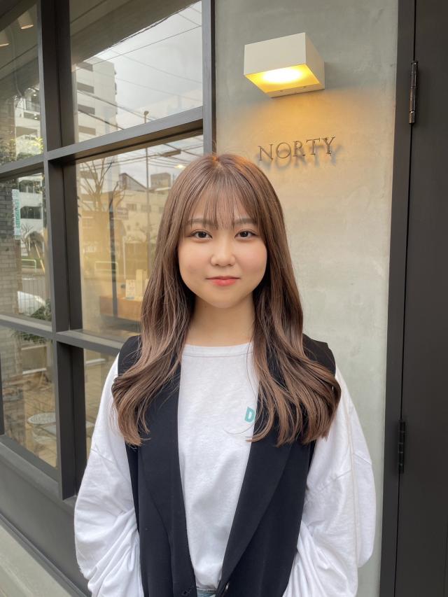 小栗萌衣