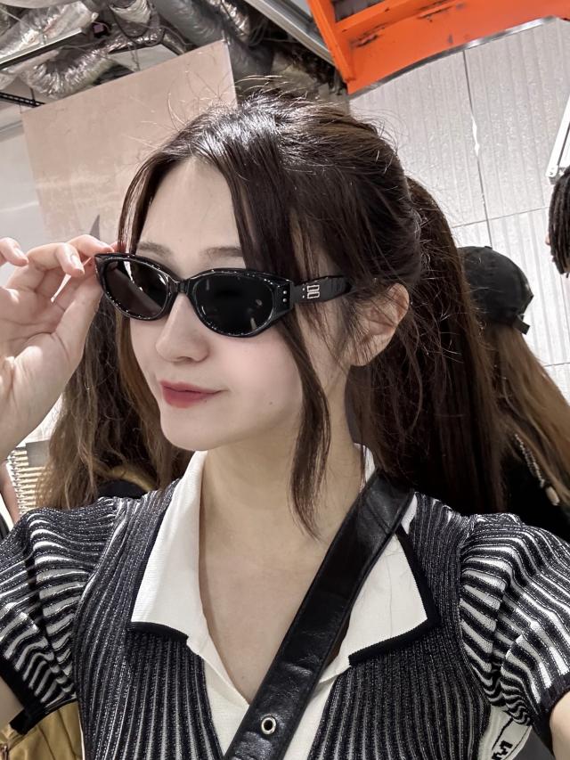 み 1
