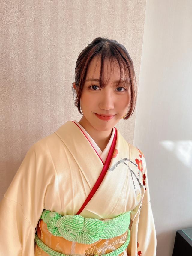 マナミ 1