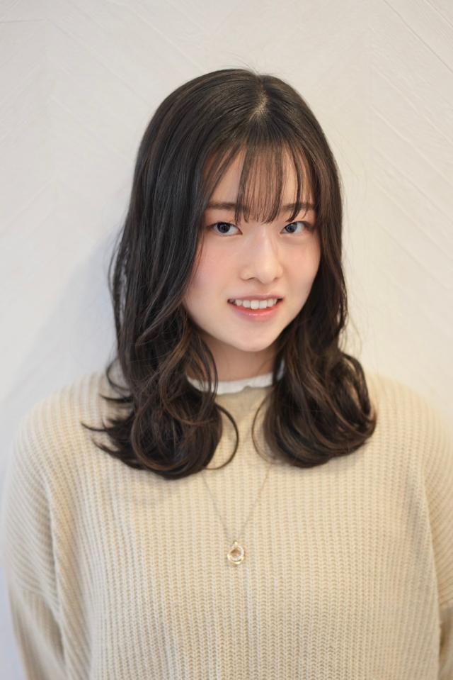 リナ 1