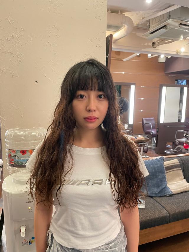 艶々トリートメント+ロングパーマ👩🏻🦱🌀