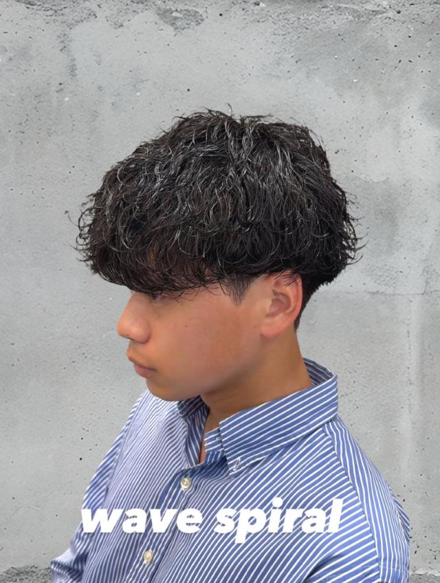 先着1名‼️モデカ限定30%オフ特別クーポン✨メンズケアパーマ‼️+骨格矯正カット+スタイリングレクチャー