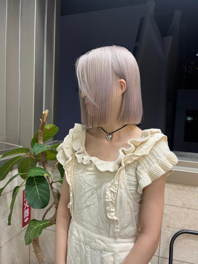 ケアブリーチ+トリートメント
ボブ限定
