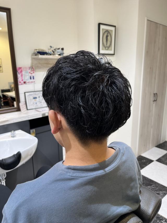 メンズ限定!!
カット+シャンプー+ドライ+セット