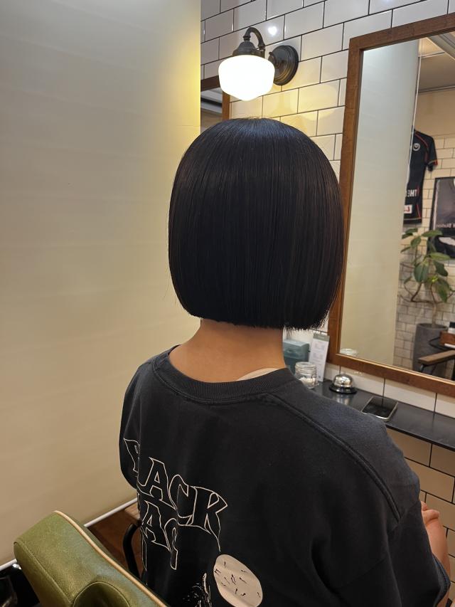 モデカ特別メニュー✨
ご来店いただけるお客様を募集しております!
似合わせカット+うる艶トリートメント✨