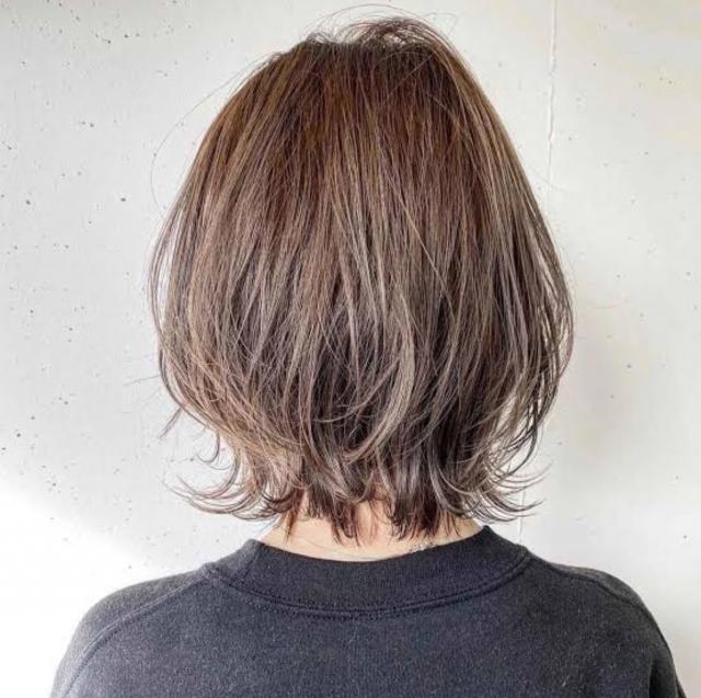 【今だけ無料】レイヤーボブ(肩〜鎖骨下3cm)+ システムトリートメント
