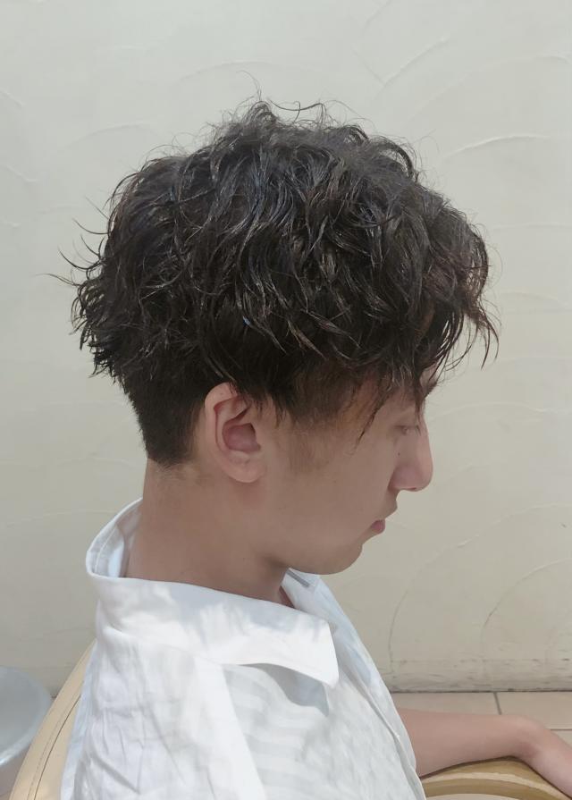 18時半以降限定カット➕パーマ