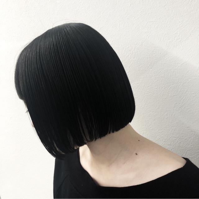 1月30日木曜日限定!カットとカラーモデル募集中です!
顎〜肩上のボブカット!