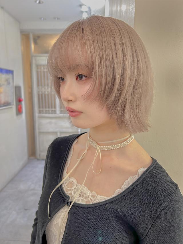 【期間限定‼️】ケアブリーチ+カラー+カット+トリートメント🫧