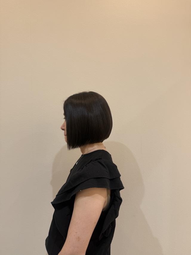 ショートカット✂️
お日にち要相談⚠️
顎より短い長さにカットさせて下さい🫶
