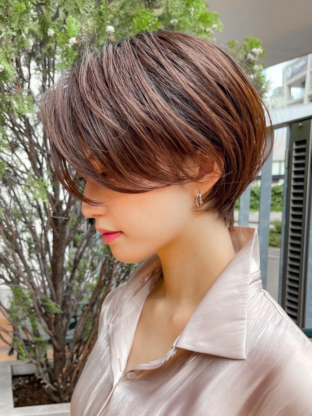 ショートヘアでSNS発信用の撮影モデルさんを募集しております!