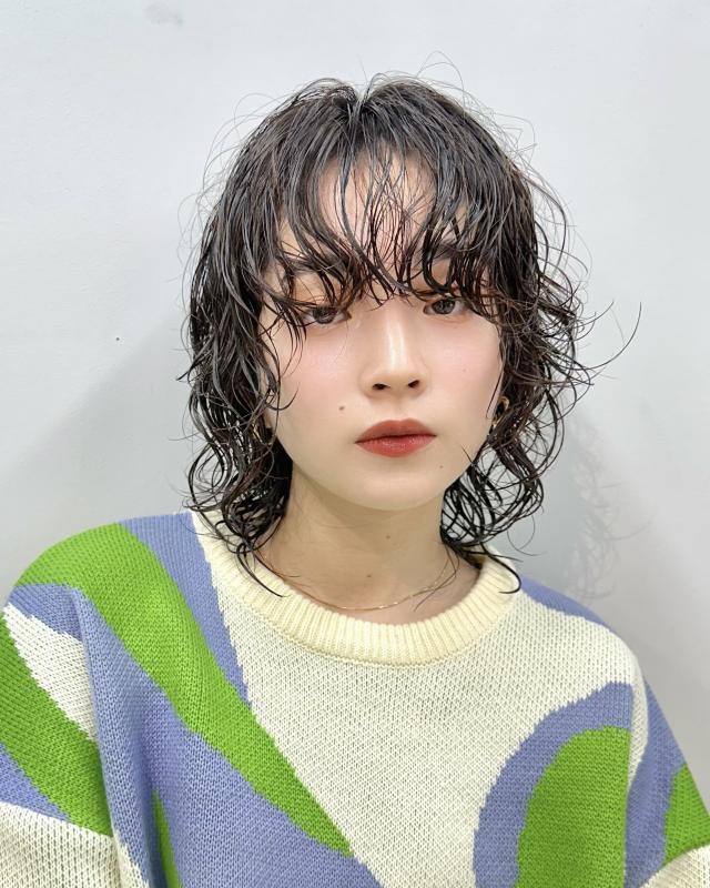 カット+パーマ(ウルフパーマやレイヤーを入れたパーマデザインのみ)10代、20代のみ
