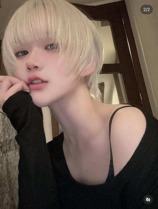 12月18日日にあるヘアショーのモデル様
バッサリカットとブリーチできる方。