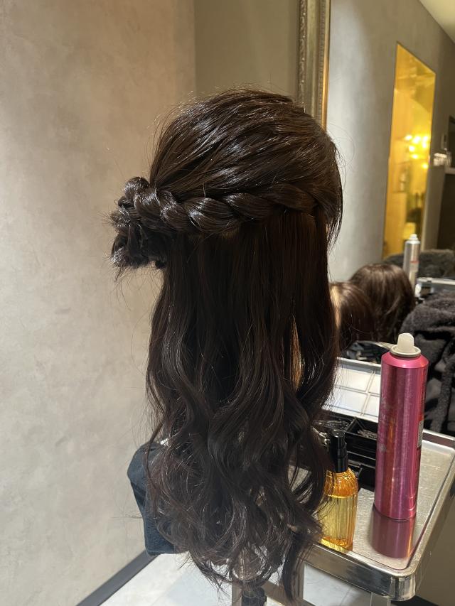 平日21:00~ヘアセットモデル‼️
🎀トリートメント付き🎀