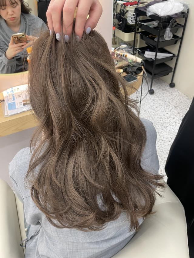 平日18時半以降、月曜日終日OK‼️カラーカットモデル✂️