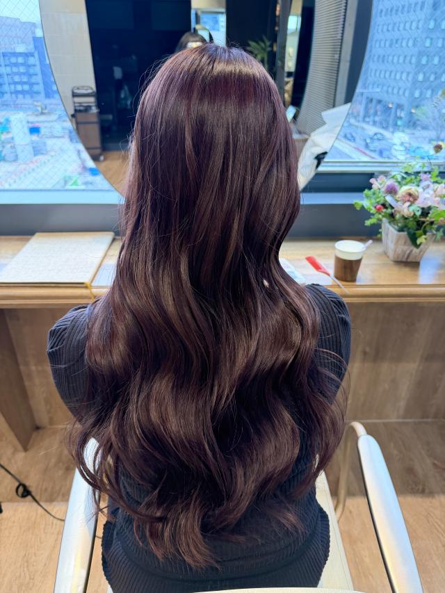 【✨️疲れもリセット✨️】透明感カラー+頭浸浴付き40分ヘッドスパ💖