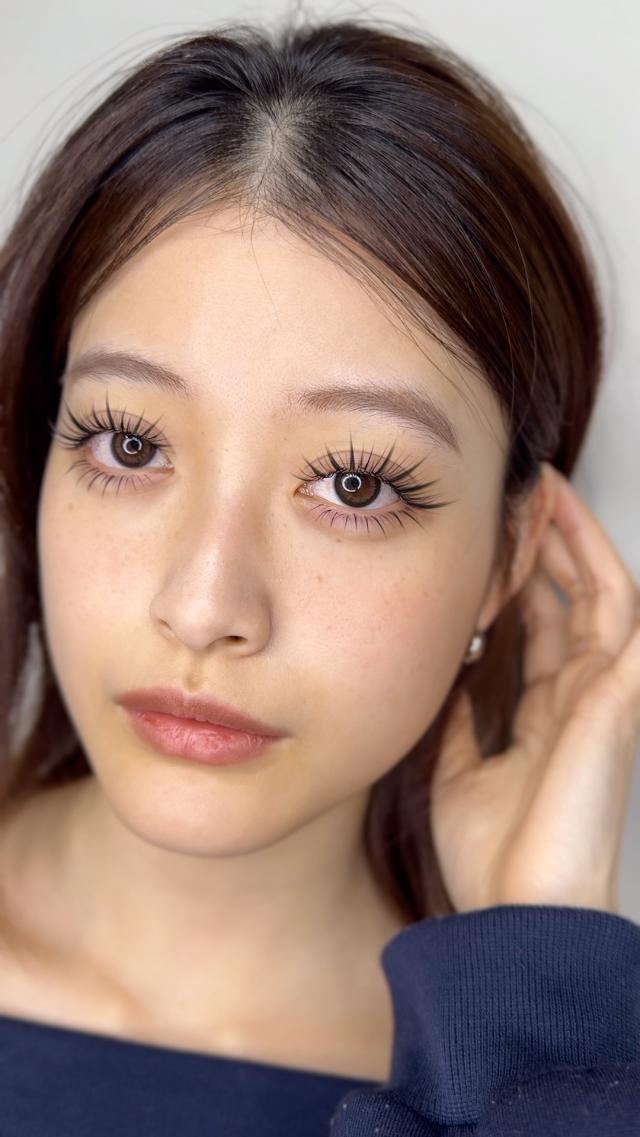 マツエク撮影モデル