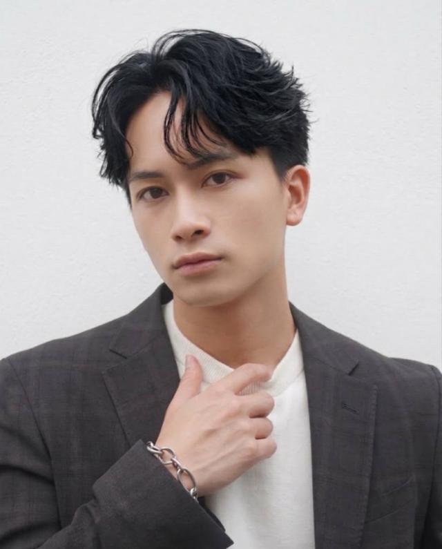 平日朝10時から撮影可能な方大募集!カッコいいスタイルにします!