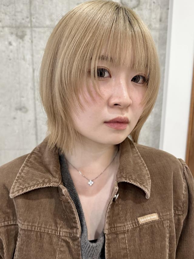 骨格矯正 くびれボブまたはウルフカット&トリートメント!