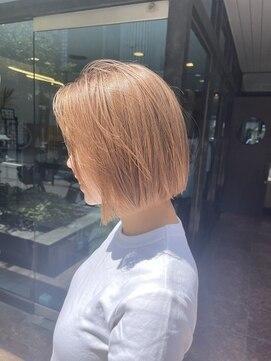 ダブルカラーモデルさん募集