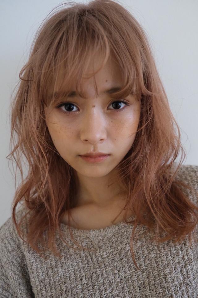 頭皮につけないブリーチ
ダブルカラー¥7,000