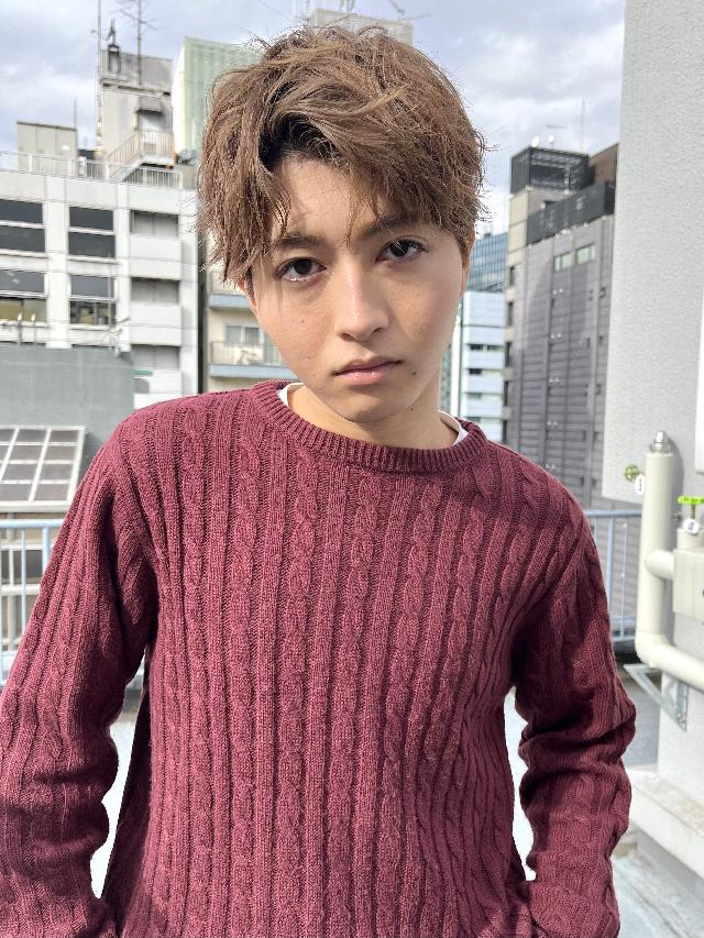 ご新規様限定!カットシャンプー¥5400→¥4000
歴10年のスタイリストが担当します!