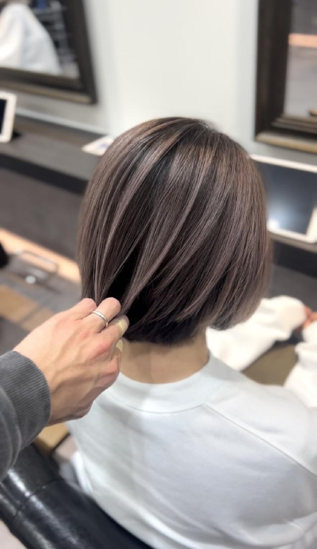 周りと差がつくデザインカラー(ブリーチ有)
