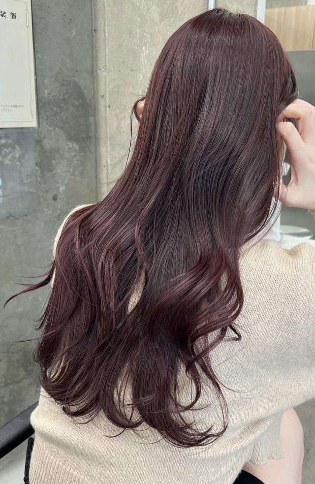 平日20時〜ヘアカラーのモデルを募集してます。
月曜日は11時〜OKです!お願いします😁
土曜日以外でお願いします