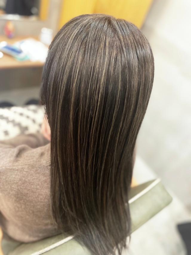 季節限定🎄ハイライトカラー+KERASTASEトリートメント🎅
