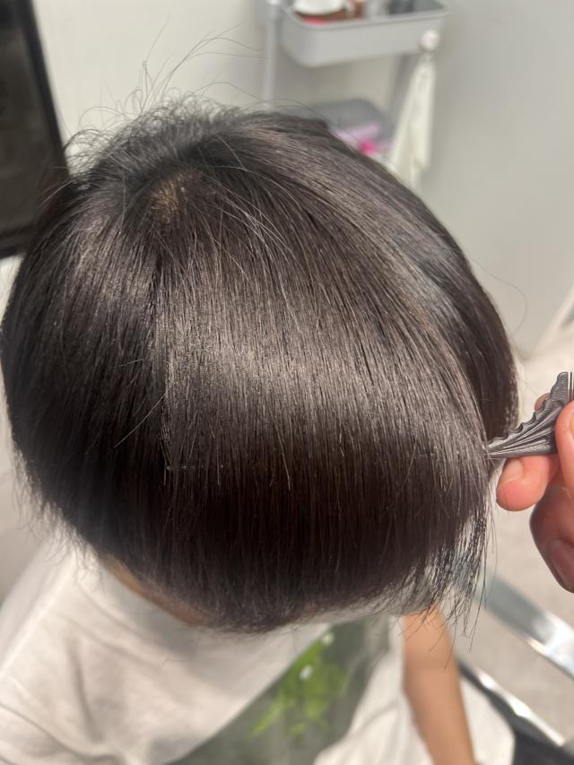 頭皮に付けないリタッチカラー