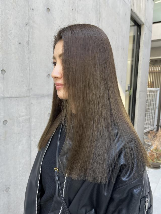 髪質改善ストレート+ヘッドスパシャンプーサービスで、ご新規様限定20%オフで¥12000円✨