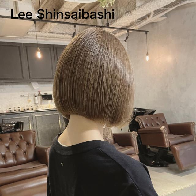 19時半以降限定募集
【 ぱつっとボブ】+【全体ブリーチ】+【ベージュカラー】+【潤いTR】